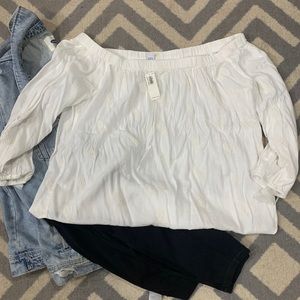 Off shoulder white pineapple top size L